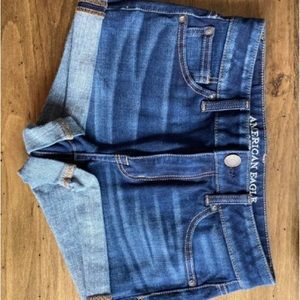 American Eagle Shorts - Size 2.